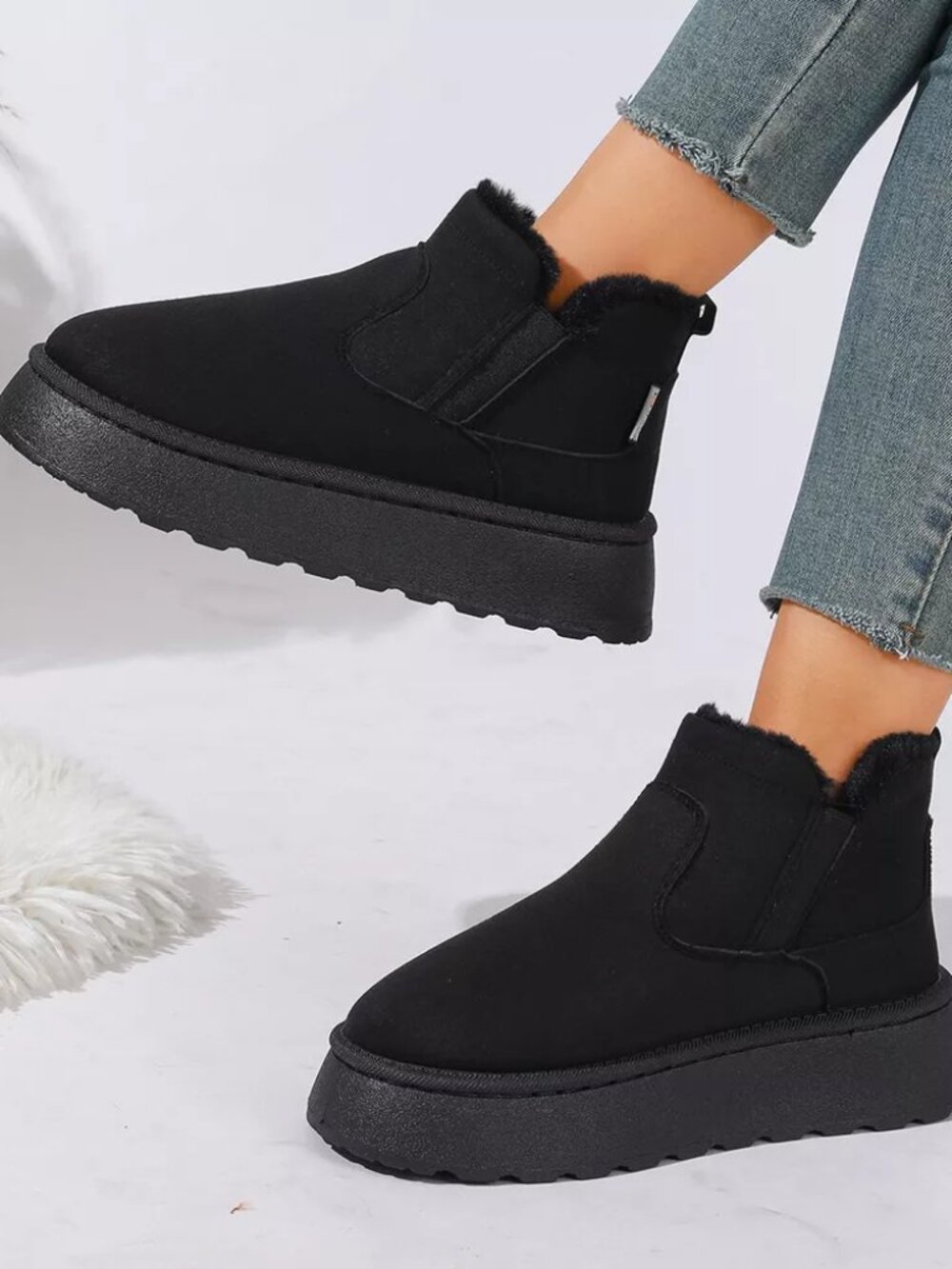 Round Toe Platform Boots - Picture 8 of 10